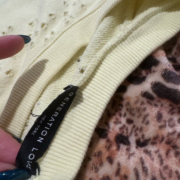 Generation Love sweatshirt! - Picture 3 of 3